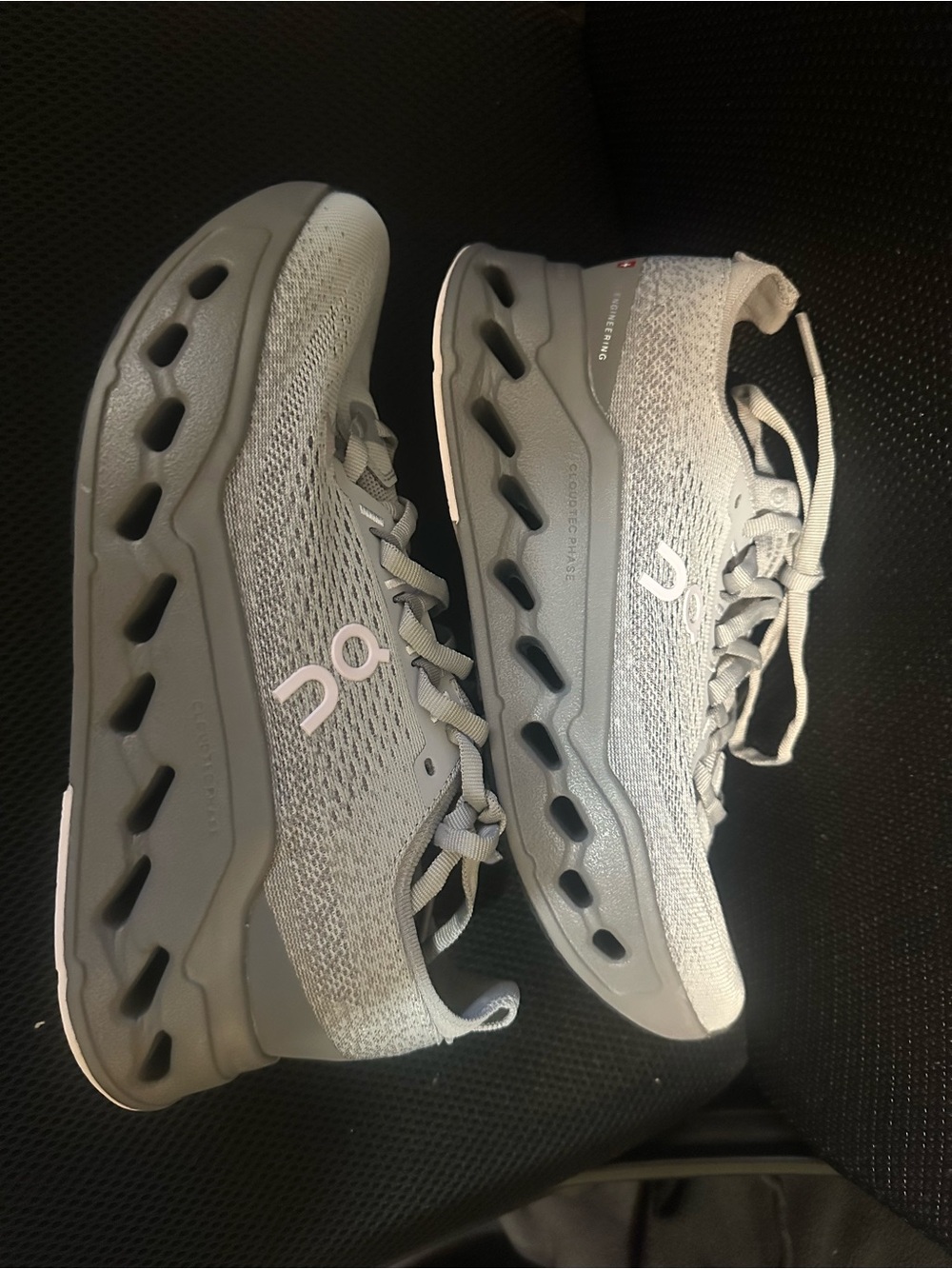 On Cloud Athletic Running Shoes for Women - Light Gray